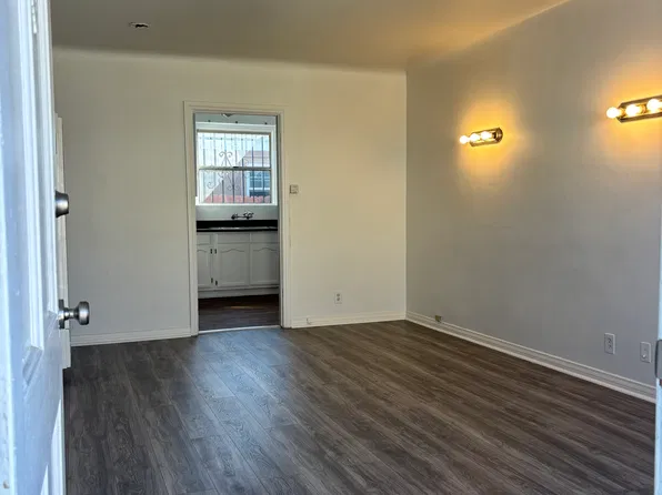 1729 W 83rd St #1729, Los Angeles, CA 90047
