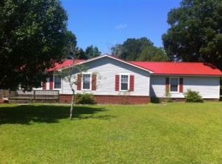 258 Reid Acres Ln, Hubert, NC 28539