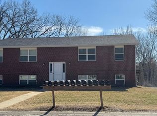 4432 W Bellview Dr APT A, Columbia, MO 65203
