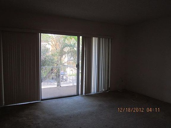 5th image of 9367 Fountainbleau Blvd APT G239