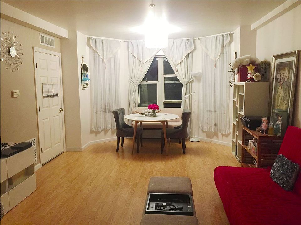 1st image of 1 Cityview Ln Unit 708