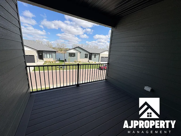8607 W Shoreline Pl — Photo 23