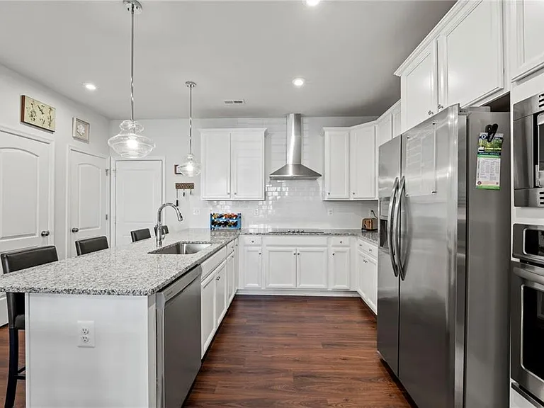 5922 Laurel Bed Ln #A — Photo 8