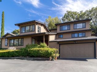 1455 Purson Ln, Lafayette, CA 94549