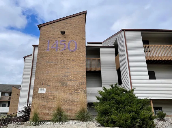 1450 E Pond Dr #30, Okemos, MI 48864