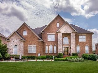 3236 Linville Ln, Lexington, KY 40513