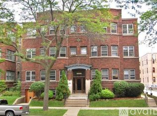2526 N Prospect Ave #B, Milwaukee, WI 53211