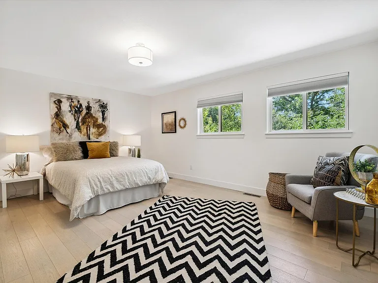 31 Eagle Dr — Photo 3