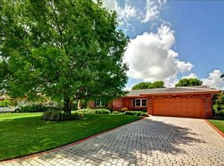 11450 NW 39th Ct, Coral Springs, FL 33065