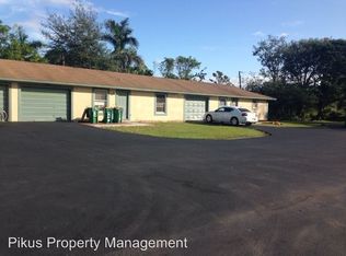 4615 Verity Ln APT B, Naples, FL 34112