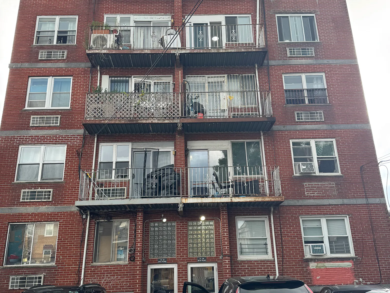 2 bed, 550 sqft, $2,200 — Photo 1