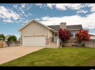698 W 1900 N, Clinton, UT 84015