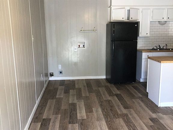 4th image of 5434 40th St #27-LRE-26