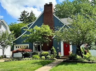229 Hamilton Ave, Elyria, OH 44035
