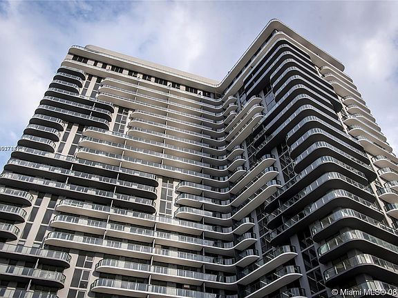 2nd image of 3401 NE 1st Ave #1806