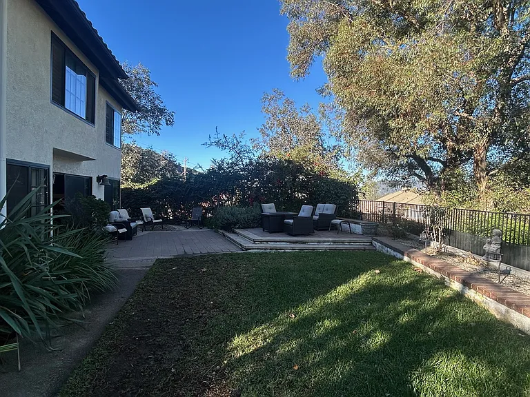 3098 Dragonfly St — Photo 33