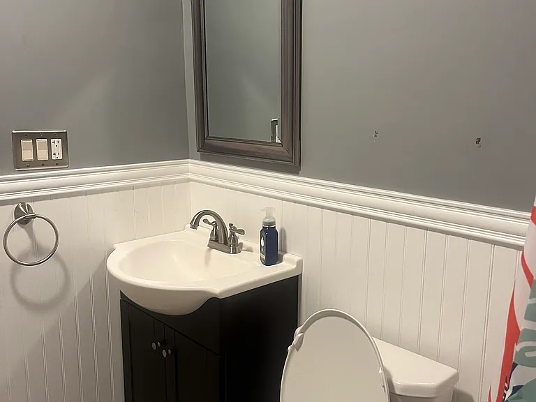 150 Park St #2 — Photo 6