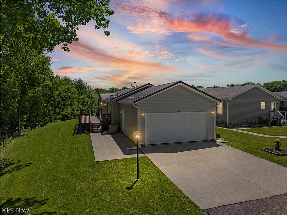 1st image of 670 Tern Ct