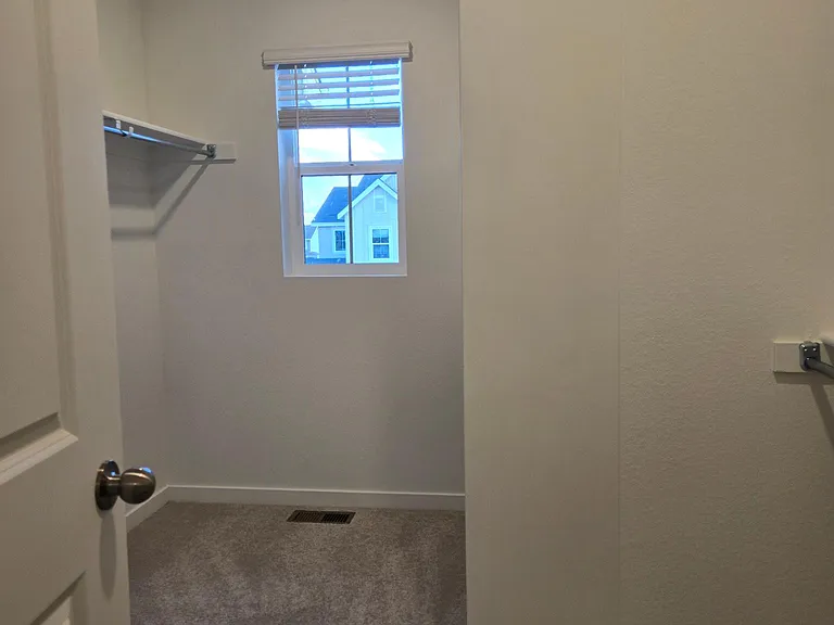 669 McGeal Pl — Photo 45