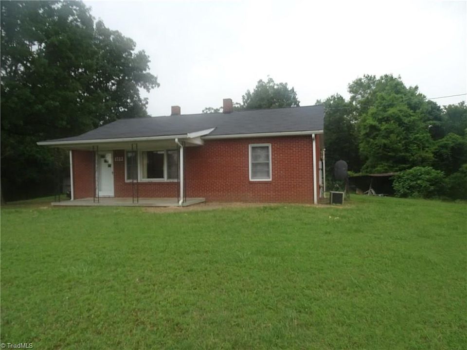 2nd image of 3741 Wallburg High Point Rd
