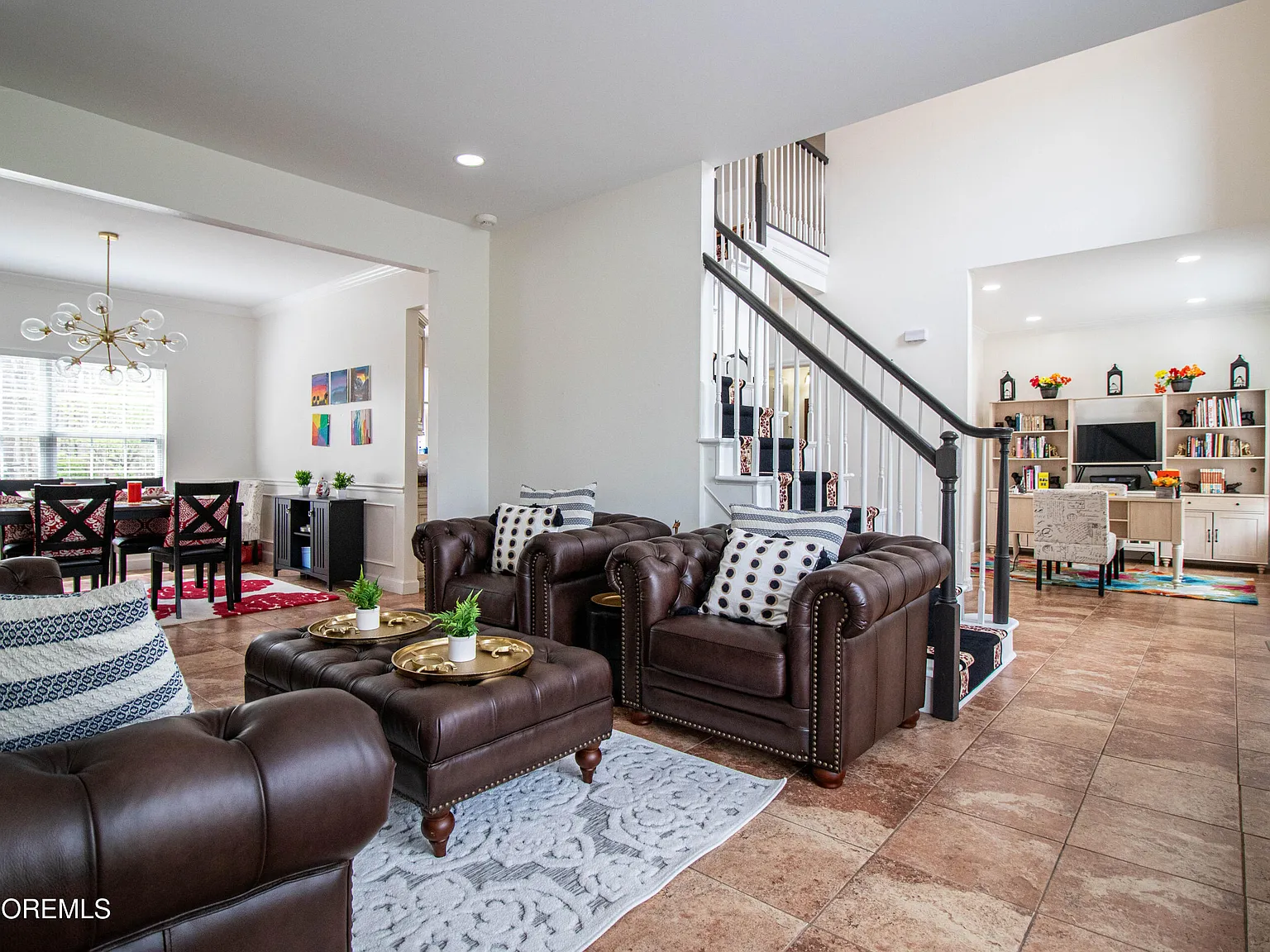 4 bed, 3.5 bath, 2312 sqft, $5,900 — Photo 3