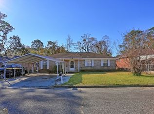 207 Travis St, Savannah, GA 31406