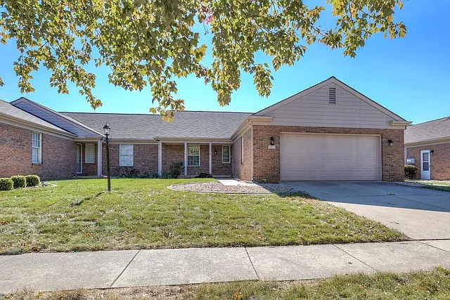 1409 Weathervane Dr photo 1
