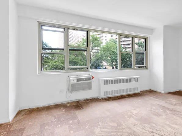 2928 West Fifth Street image 12 of 21