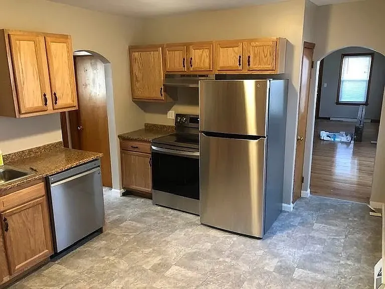 583 McKinstry Ave #1 — Photo 5
