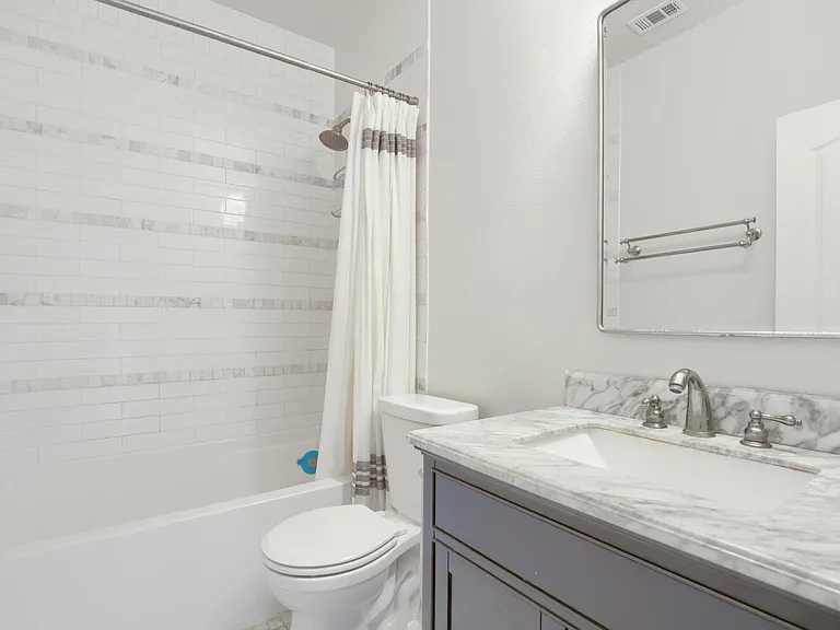 13620 Glen Mark Dr — Photo 23