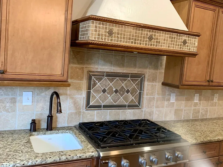 480 W Warwick Ave — Photo 3