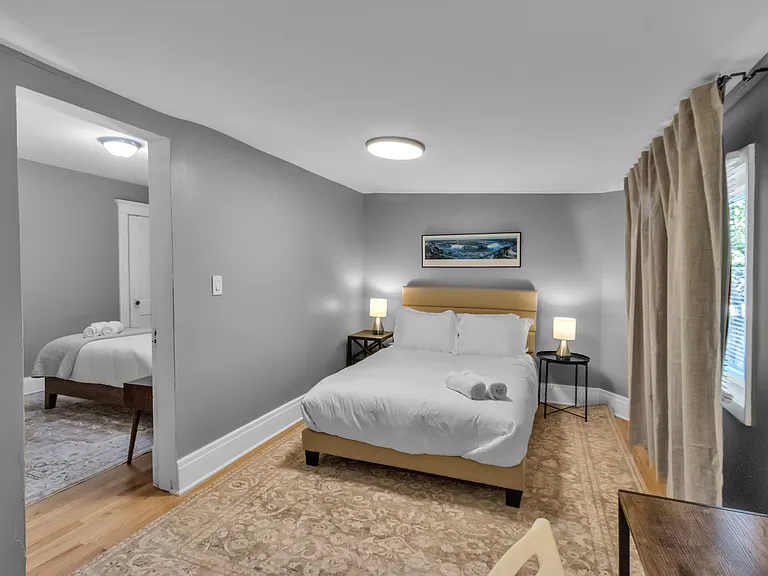 49 Virgil Ave — Photo 19
