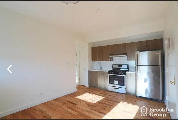 Rented by Brooklyn Group | media 7