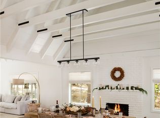 28424 N Shore Rd, Lake Arrowhead, CA 92352