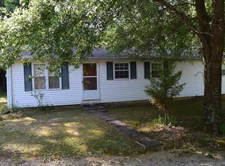 145 Simmons St, Henderson, TN 38340