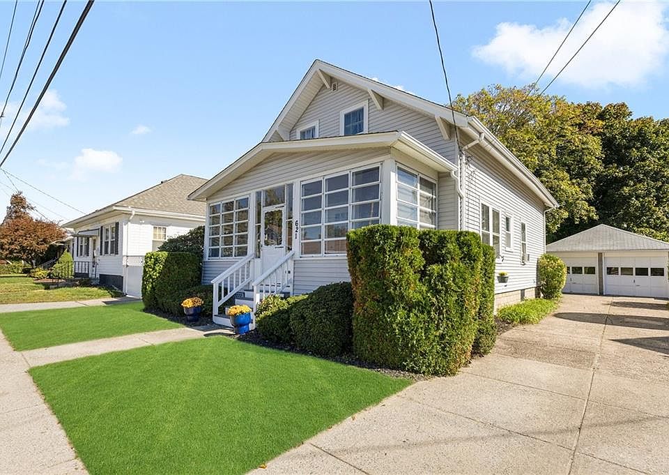 621 Fruit Hill Ave, North Providence, RI 02911 Zillow