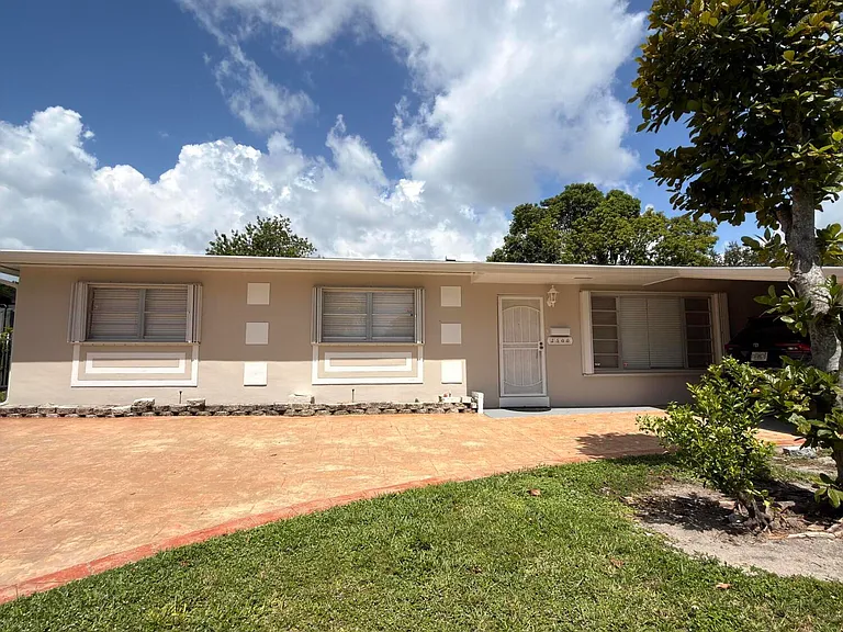 7500 SW 98th Ct — Photo 3