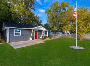 7480 W 78th St, Bridgeview, IL 60455