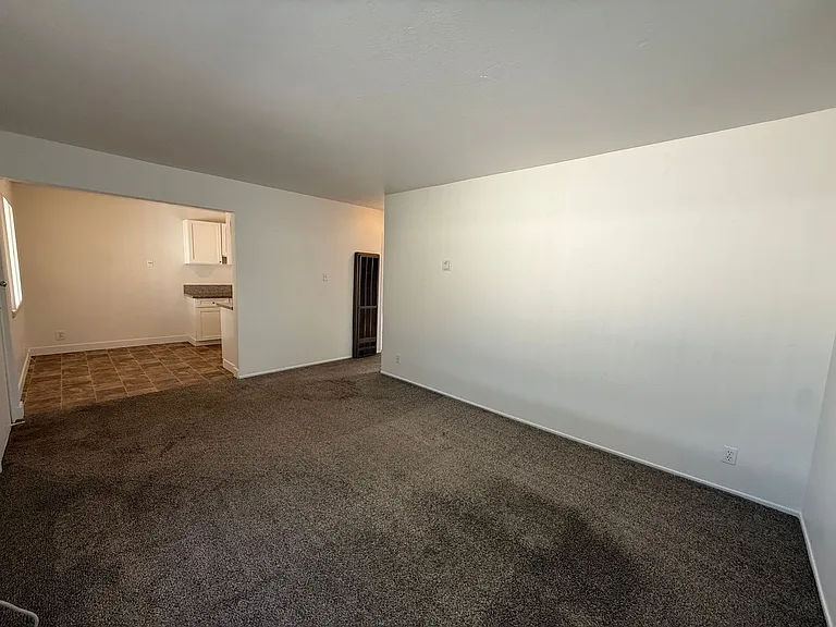 1405 U St #3 — Photo 4