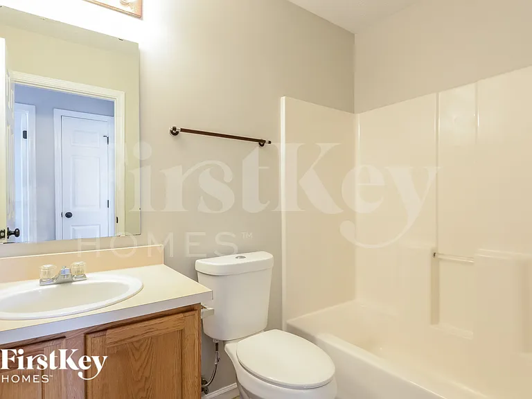 3107 Crestwell Dr — Photo 10