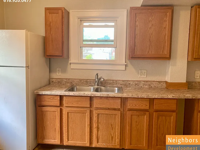 1727 Jefferson Ave SE #2 — Photo 2