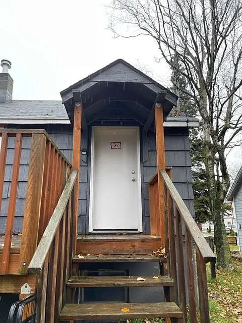 818 E 12th Ave — Photo 3