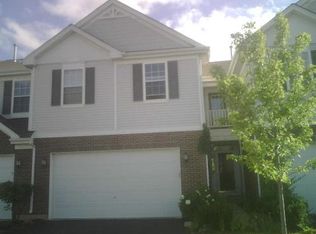 223 Lillian Ct, Geneva, IL 60134