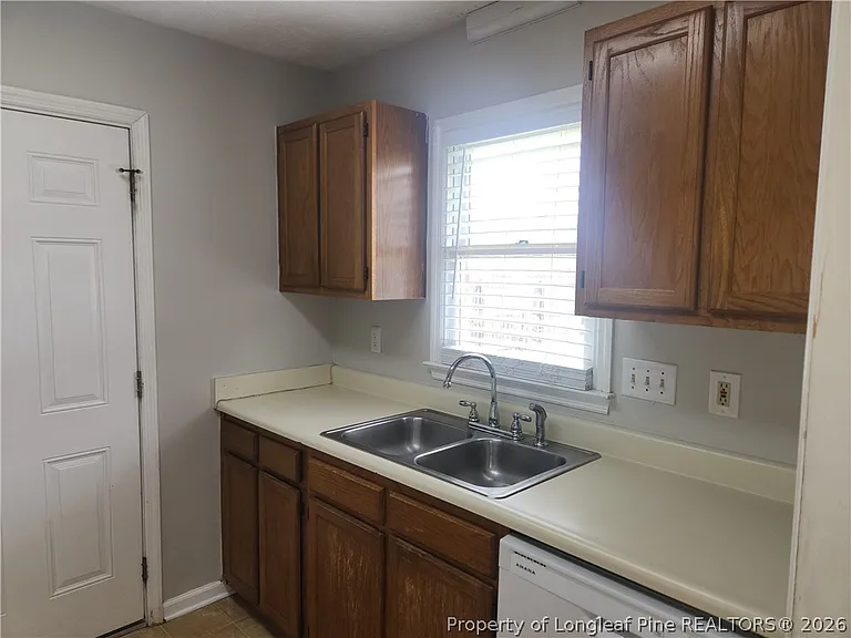 5598 Quietwood Pl — Photo 4