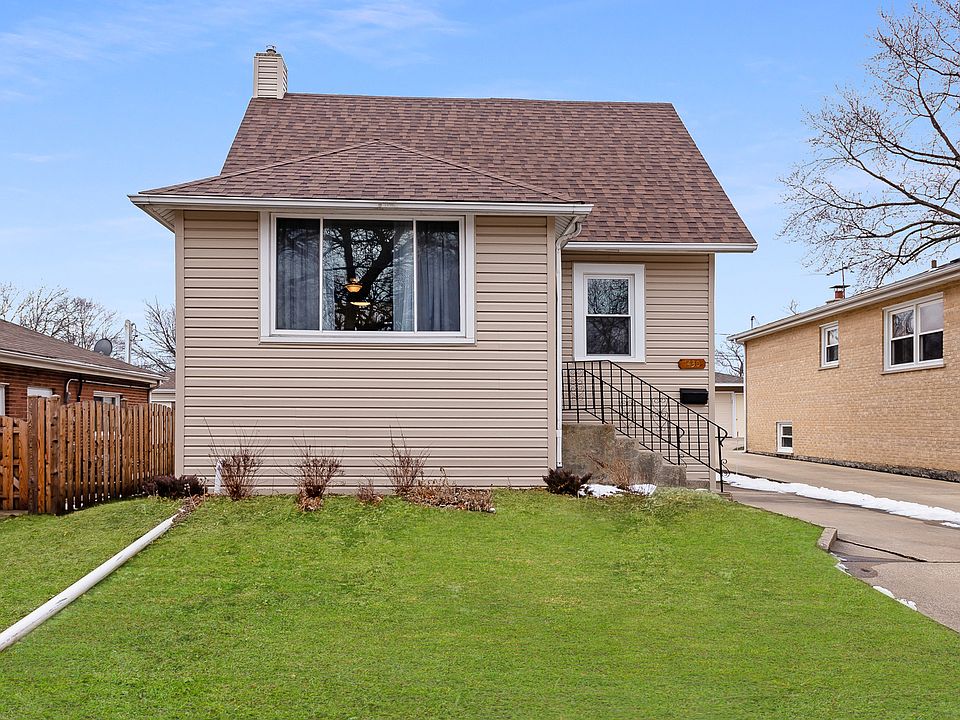 1st image of 1430 N Ashbel Ave