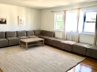 (Undisclosed Address), Yonkers, NY 10704