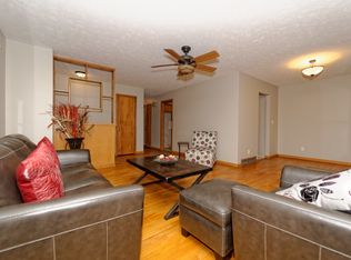 4679 Oak St, Omaha, NE 68106