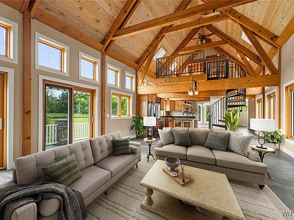 Living Room / Virtually Staged