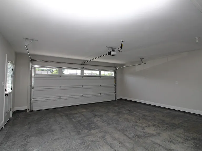 179 Langley Dr — Photo 12
