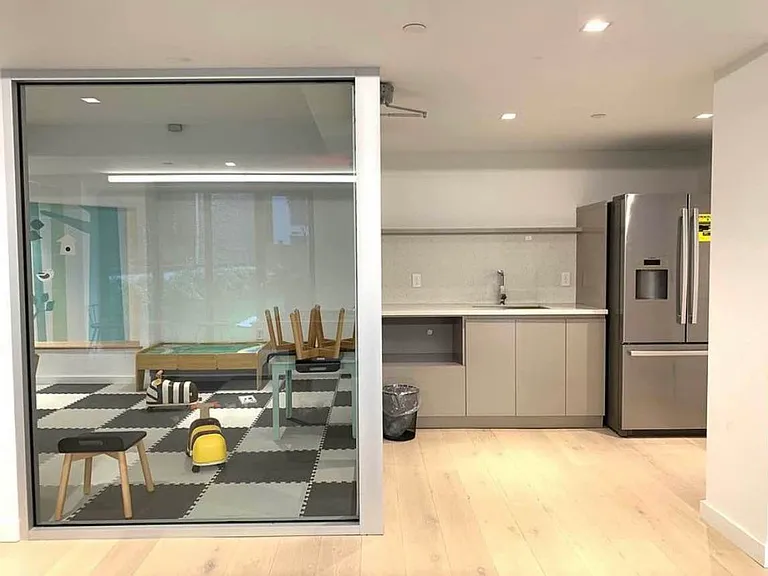 567 Ocean Ave #A-210 — Photo 10